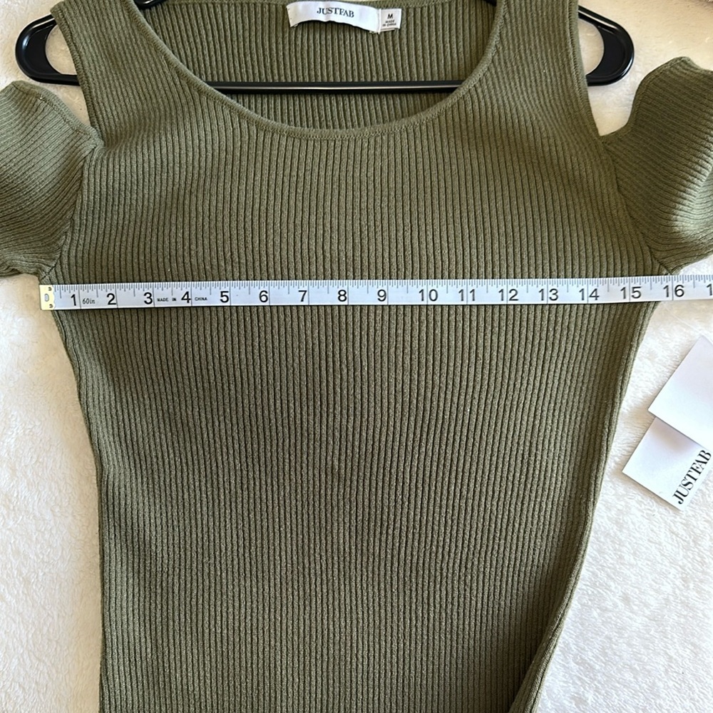 JustFab Olive Green Cold Shoulder Ribbed Knee-Length Dress Size Medium - Picture 11 of 13